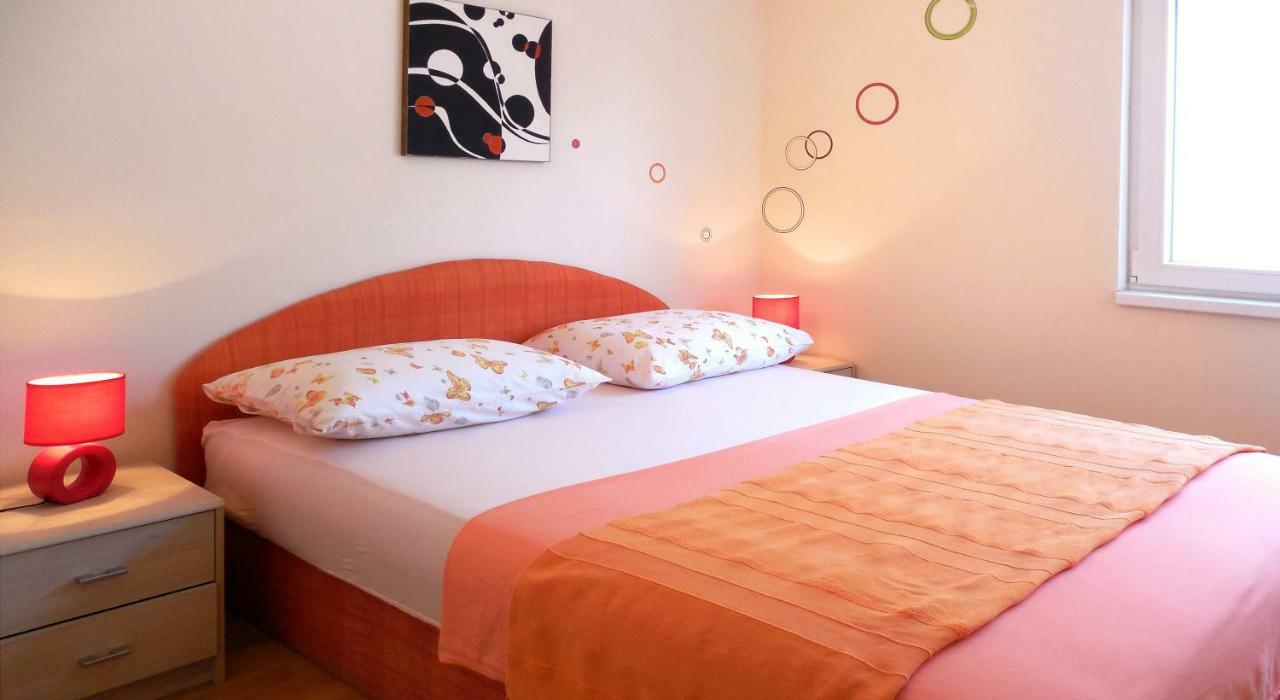Orange Bamboo Suite Split Bagian luar foto